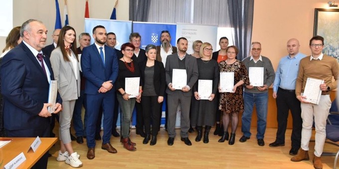 Svečano potpisivanje ugovora u Belom Manastiru