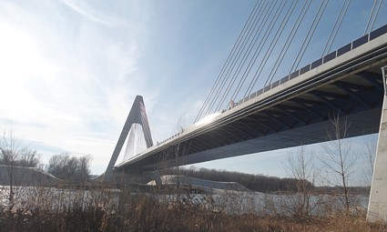 Most preko Drave na autocesti A5