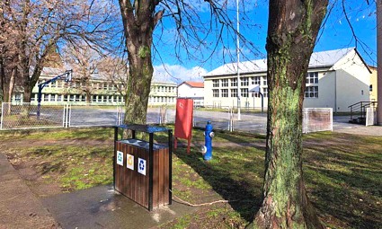 Srednjoškolsko igralište u Belom Manastiru