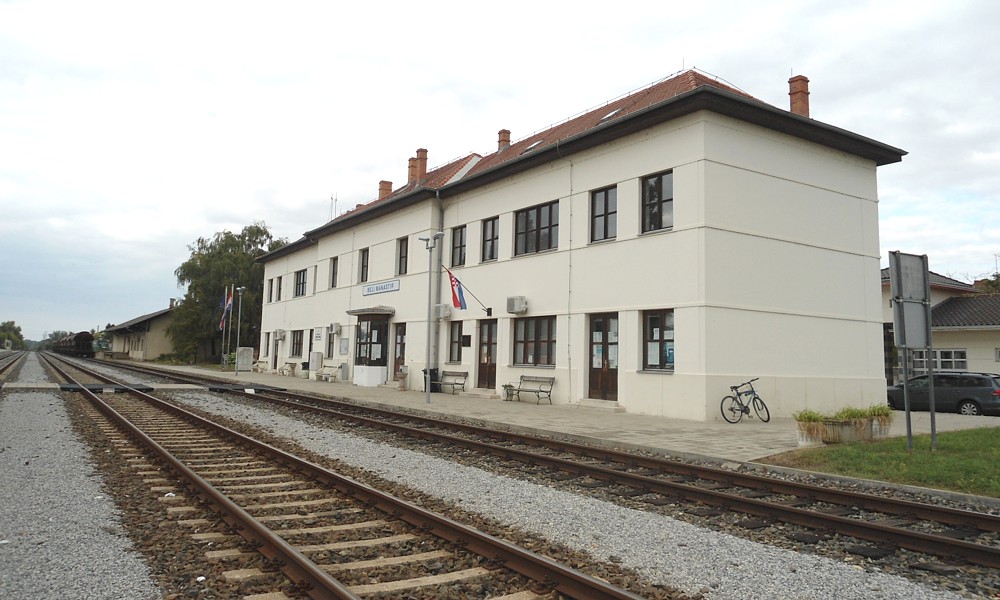 Željeznički kolodvor u Belom Manastiru